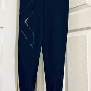 2XU Reflective Women's Black Leggings with Drawstring